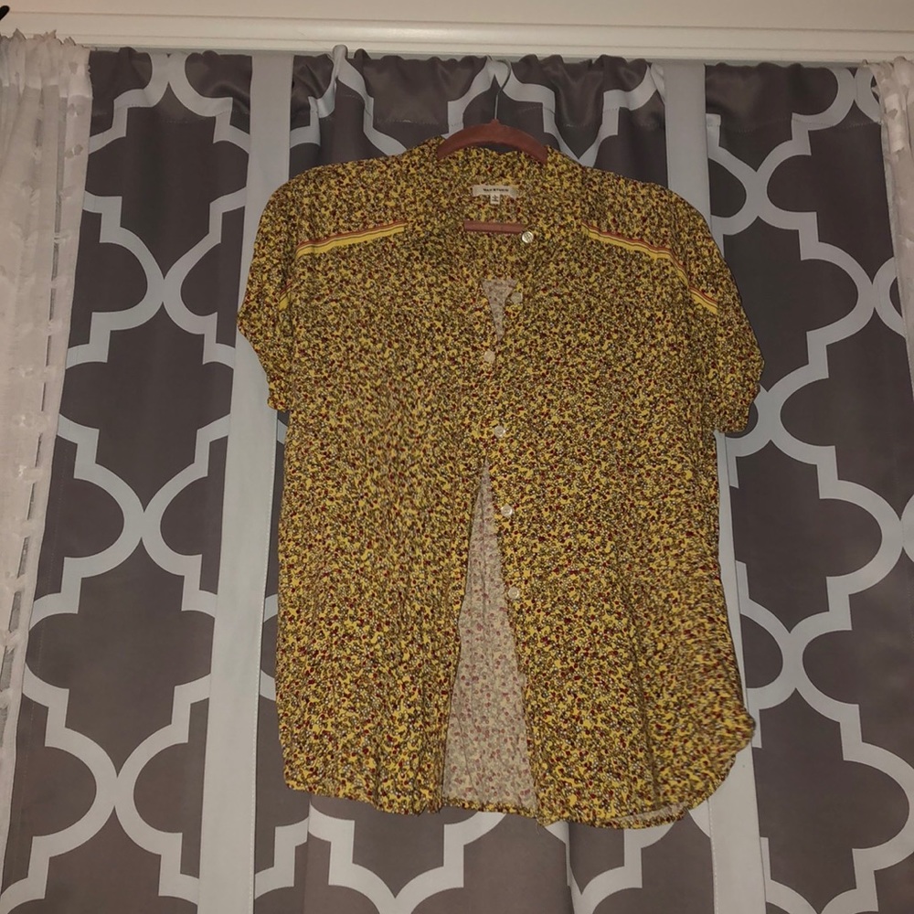yellow print collared button down